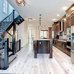 Luxury Inner City Home