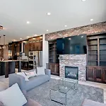 Luxury Inner City Home