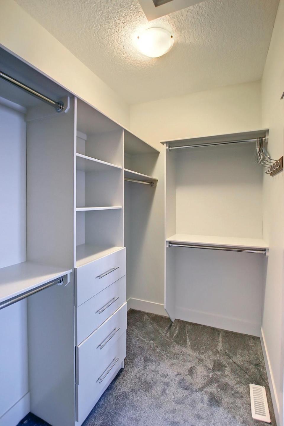 Holiday home Luxury Inner Calgary