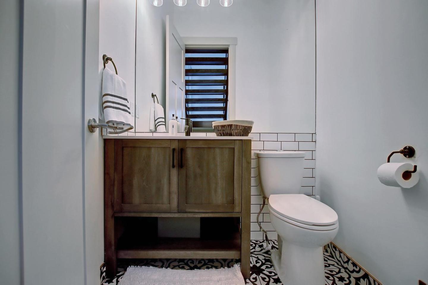 Holiday home Luxury Inner Calgary